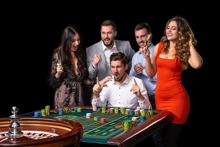 Dealer-led Free Bet tables Dealer interface for Free Bet Blackjack on kirby